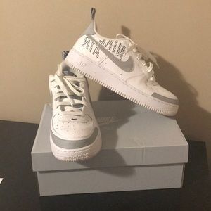 AIR FORCE 1 LV8 2
